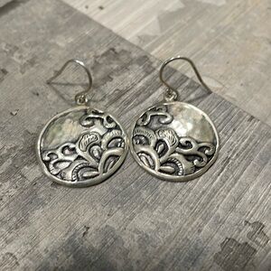 Silpada “Tidal Wave” Retired Earrings Silver